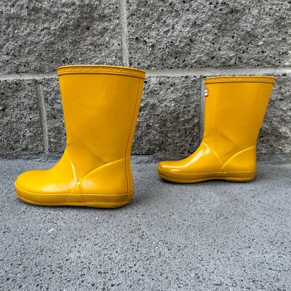 HUNTER Yellow Rain Boots Kids 12 US 29 EU First Classic Waterproof Gum Boot - Picture 3 of 11